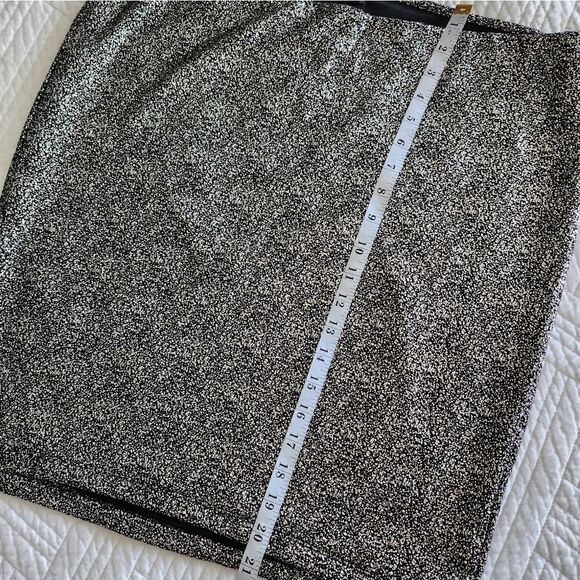 Torrid skirt sparkle night mini  - Picture 8 of 12